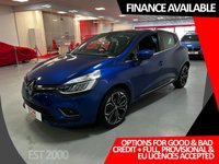 USED 2018 18 RENAULT CLIO 1.5 SIGNATURE NAV DCI 5d 89 BHP * CLIMATE * CRUISE * NAV * BLUETOOTH * PARKING SENSORS * LEATHER * 17 INCH ALLOYS *