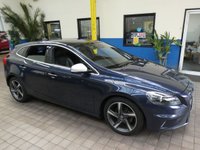 USED 2014 64 VOLVO V40 1.6 D2 R-DESIGN LUX NAV 5d 113 BHP &pound;0 ROAD TAX SAT NAV SUNROOF HEATED LEATHER ELECTRIC MEMORY SEATS