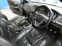 USED 2014 64 VOLVO V40 1.6 D2 R-DESIGN LUX NAV 5d 113 BHP &pound;0 ROAD TAX SAT NAV SUNROOF HEATED LEATHER ELECTRIC MEMORY SEATS