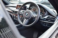 USED 2017 67 BMW X6 M 4.4 M 4d 568 BHP SUNROOF / SURROUND VIEW / HUD