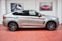 USED 2017 67 BMW X6 M 4.4 M 4d 568 BHP SUNROOF / SURROUND VIEW / HUD