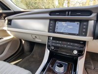 USED 2015 65 JAGUAR XF 2.0 PORTFOLIO 4d 177 BHP ZERO DEPOSIT FINANCE AVAILABLE