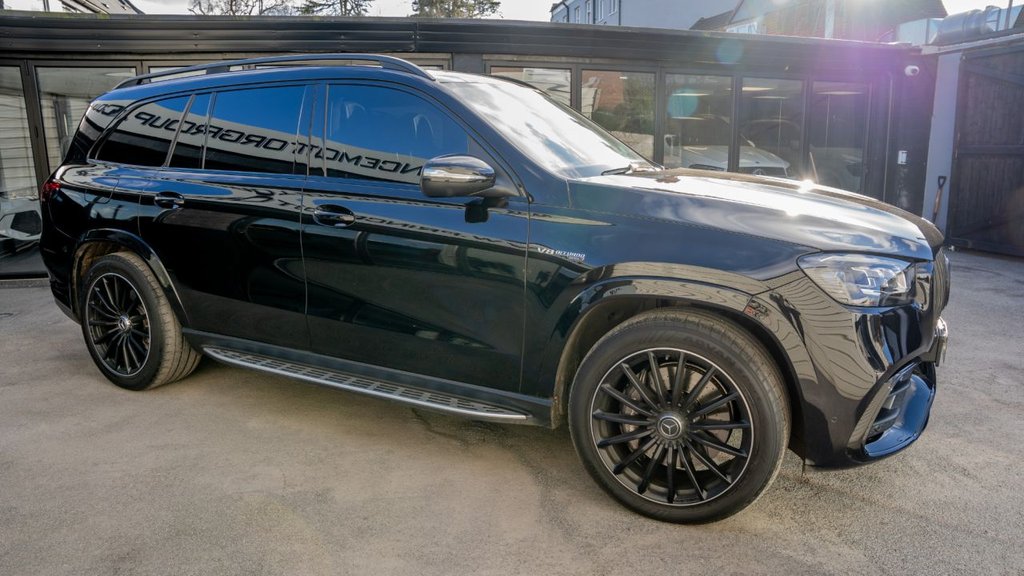 Mercedes-Benz Gls Glc 300 DE 4matic Amg Line Premium Plus