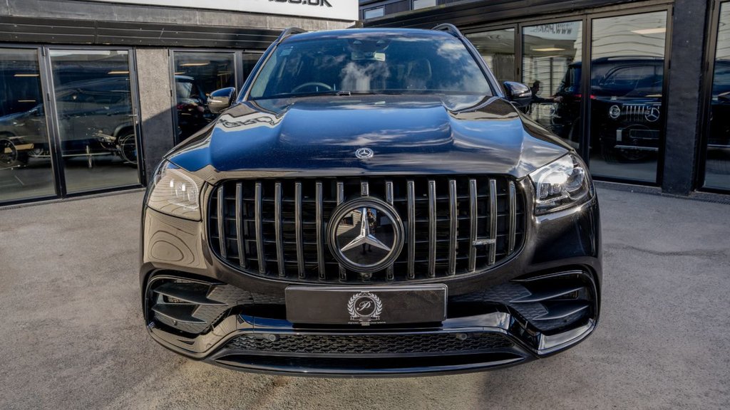 Mercedes-Benz Gls Glc 300 DE 4matic Amg Line Premium Plus