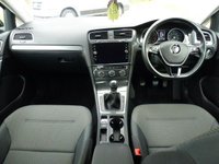 USED 2018 18 VOLKSWAGEN GOLF 1.0 SE TSI BLUEMOTION TECHNOLOGY 5d 109 BHP www.suffolkcarcentre.co.uk - Located at Lowestoft