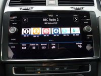 USED 2018 18 VOLKSWAGEN GOLF 1.0 SE TSI BLUEMOTION TECHNOLOGY 5d 109 BHP www.suffolkcarcentre.co.uk - Located at Lowestoft
