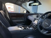 USED 2017 17 JAGUAR XJ 3.0 D V6 PORTFOLIO 4d 302 BHP 