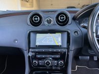USED 2017 17 JAGUAR XJ 3.0 D V6 PORTFOLIO 4d 302 BHP 