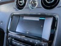 USED 2017 17 JAGUAR XJ 3.0 D V6 PORTFOLIO 4d 302 BHP 