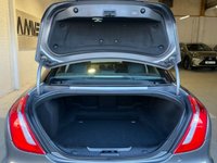USED 2017 17 JAGUAR XJ 3.0 D V6 PORTFOLIO 4d 302 BHP 
