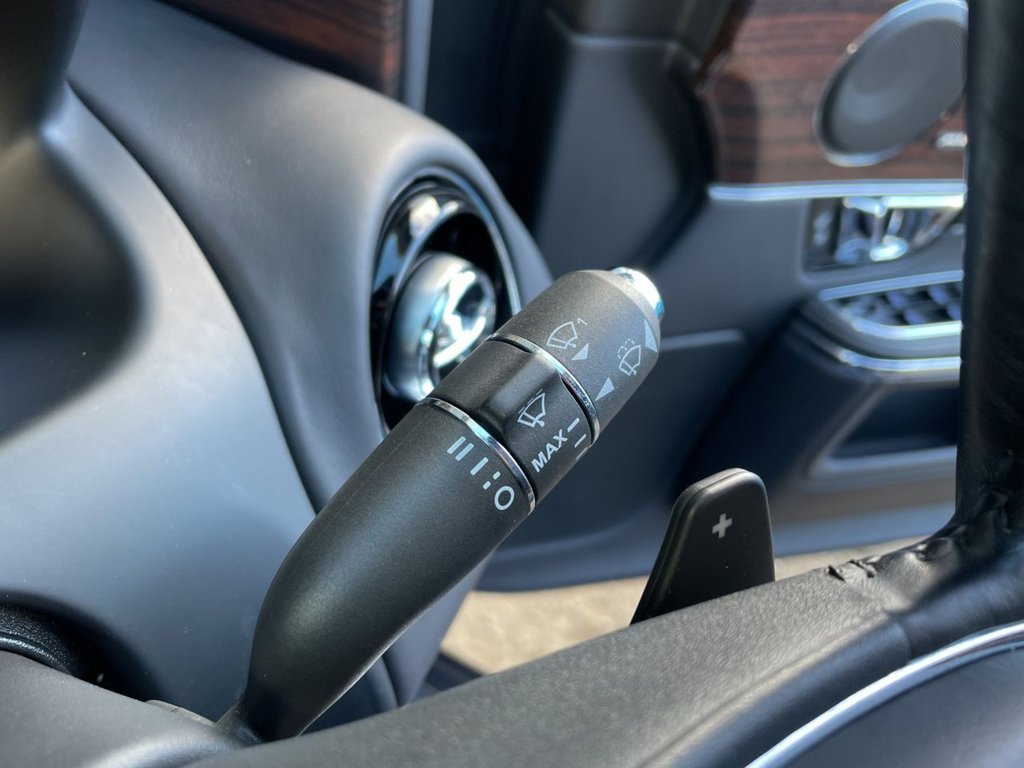 USED 2017 17 JAGUAR XJ 3.0 D V6 PORTFOLIO 4d 302 BHP 