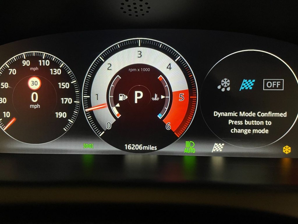 USED 2017 17 JAGUAR XJ 3.0 D V6 PORTFOLIO 4d 302 BHP 