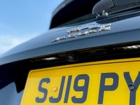 USED 2019 19 JAGUAR E-PACE 2.0 R-DYNAMIC S 5d 178 BHP 