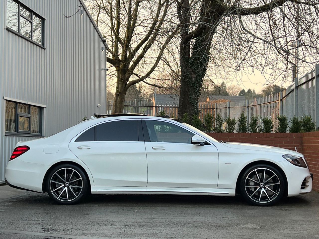 2020 69 MERCEDES-BENZ S-CLASS 3.0 S350L d Grand Edition (Executive) G-Tronic+ Euro 6 (s/s) 4dr