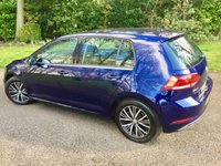 USED 2018 18 VOLKSWAGEN GOLF 1.0 SE TSI BLUEMOTION TECHNOLOGY 5d 109 BHP ONLY 23,500 MILES//FULL VW SERVICE HISTORY//X11 AIRBAGS//REAR PARK CAMERA//DAB RADIO//X2 PRIVATE OWNERS 1.0 SE TSI BLUEMOTION TECHNOLOGY 5d 109 BHP ONLY 23,500 MILES//FULL VW SERVICE HISTORY//X11 AIRBAGS//REAR PARK CAMERA//DAB RADIO//X2 PRIVATE OWNERS