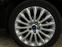 USED 2014 14 FORD C-MAX 1.6 TITANIUM TDCI 5d 114 BHP REAR PARKING AID +  CRUISE CONTROL +  BLUETOOTH +   DAB RADIO +  AUX +  USB +  DUAL ZONE CLIMATE CONTROL +  KEYLESS START +