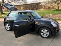 USED 2015 15 MINI HATCH ONE 1.2 ONE 3d 101 BHP Only &pound;20 Yearly Road Tax