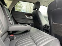 USED 2018 18 JAGUAR XF 2.0 D PORTFOLIO 5d 177 BHP 8 Speed Auto Rear Camera DAB