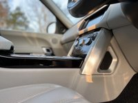 USED 2016 66 LAND ROVER RANGE ROVER 4.4 SDV8 AUTOBIOGRAPHY 5d 339 BHP Over &pound;11,000 worth of extras