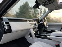 USED 2016 66 LAND ROVER RANGE ROVER 4.4 SDV8 AUTOBIOGRAPHY 5d 339 BHP Over &pound;11,000 worth of extras