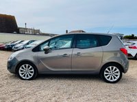 USED 2013 13 VAUXHALL MERIVA 1.7 SE CDTI 5d 128 BHP Low Mileage with Panoramic Roof and front and rear sensors