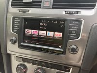 USED 2015 65 VOLKSWAGEN GOLF 1.2 S TSI BLUEMOTION TECHNOLOGY 5d 85 BHP //30 POUND ROAD TAX//2 OWNERS//FULL SERVICE HISTORY/BLUETOOTH/DAB/MULTIMEDIA//X11 AIRBAGS//REMOTE LOCKING//AIRCON 2 OWNER//FULL SERVICE HISTORY X4 STAMPS//BLUETOOTH//DAD/MULTI-MEDIA//X11 AIRBAGS//REMOTE LOCKING//AIRCON