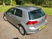 USED 2015 65 VOLKSWAGEN GOLF 1.2 S TSI BLUEMOTION TECHNOLOGY 5d 85 BHP //30 POUND ROAD TAX//2 OWNERS//FULL SERVICE HISTORY/BLUETOOTH/DAB/MULTIMEDIA//X11 AIRBAGS//REMOTE LOCKING//AIRCON 2 OWNER//FULL SERVICE HISTORY X4 STAMPS//BLUETOOTH//DAD/MULTI-MEDIA//X11 AIRBAGS//REMOTE LOCKING//AIRCON