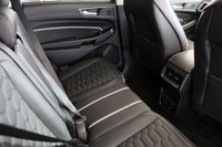 USED 2019 19 FORD EDGE 2.0 VIGNALE ECOBLUE 5d 238 BHP PANORAMIC GLASS SUNROOF + SATELLITE NAVIGATION + 360 DEGREE VIEW CAMERA + APPLE CARPLAY AND ANDROID AUTO + BANG OLUFSEN SOUND SYSTEM + BLUETOOTH PHONE AND MEDIA CONNECTIVITY + IN CAR ENTERTAINMENT AUX/USB + KEYLESS START + TOUCH SCREEN MEDIA DISPLAY + DUAL ZONE CLIMATE CONTROL + AIR CONDITIONING + DAB DIGITAL RADIO + FRONT AND REAR PARKING SENSORS + ACTIVE PARK ASSIST + BLIND SPOT ASSIST + LANE ASSIST + AMBIENT ILLUMINATION + AUTOMATIC XENON HEADLIGHTS