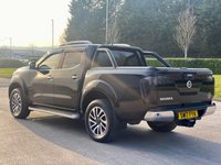 USED 2017 17 NISSAN NAVARA 2.3 DCI TEKNA 4X4 SHR DCB 190 BHP 