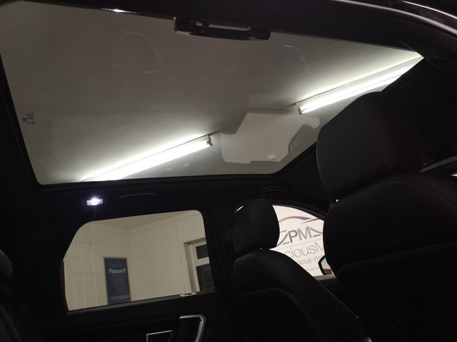 View our LAND ROVER DISCOVERY SPORT