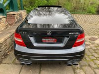 USED 2012 62 MERCEDES-BENZ C-CLASS 6.2 C63 AMG 2d 457 BHP C63 6.3 V8 AUTOMATIC COUPE - HUGE SPEC - FULL MERCEDES HISTORY - FULL BLACK LEATHER - SATELLITE NAVIGATION - PANORAMIC GLASS ROOF - NOT FOR THE FAINT HEARTED !!!