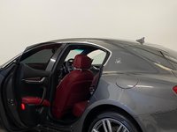 USED 2015 65 MASERATI GHIBLI 3.0 V6 4d 330 BHP Rosso Trofeo Interior