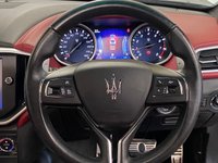 USED 2015 65 MASERATI GHIBLI 3.0 V6 4d 330 BHP Rosso Trofeo Interior