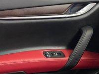 USED 2015 65 MASERATI GHIBLI 3.0 V6 4d 330 BHP Rosso Trofeo Interior