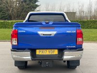 USED 2017 17 TOYOTA HI-LUX 2.4 INVINCIBLE 4WD D-4D DCB 148 BHP 