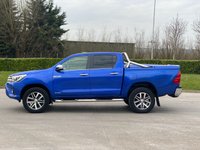 USED 2017 17 TOYOTA HI-LUX 2.4 INVINCIBLE 4WD D-4D DCB 148 BHP 