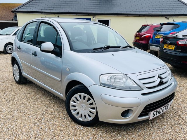 2010 10 Citroen C3 1.1 FIRST 5d 60 BHP