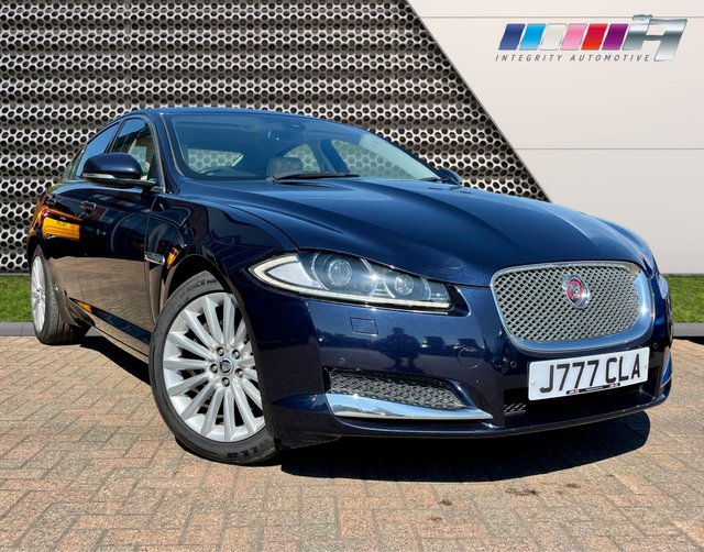 2015 J Jaguar Xf 2.2 D LUXURY 4d 200 BHP