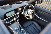 USED 2020 20 BMW 3 SERIES 2.0 320I XDRIVE M SPORT 4d AUTO 181 BHP VERY HIGH SPEC!! / PAN ROOF