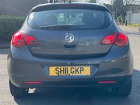 USED 2011 11 VAUXHALL ASTRA 1.4 EXCITE 5d 98 BHP 