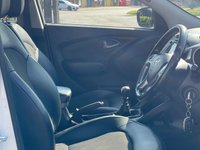 USED 2014 14 HYUNDAI IX35 1.7 SE NAV CRDI 5d 114 BHP 
