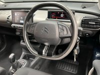 USED 2017 17 CITROEN C4 CACTUS 1.2 PURETECH FEEL S/S 5d 109 BHP 