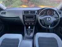 USED 2015 VOLKSWAGEN JETTA 2.0L GT TDI BLUEMOTION TECHNOLOGY DSG 4d 148 BHP 