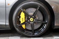 USED 2011 61 FERRARI 458 4.5 ITALIA DCT 2d 570 BHP STUNNING COLOUR COMBINATION, FULL FERRARI HISTORY, LOW MILES, 12 MONTH WARRANTY