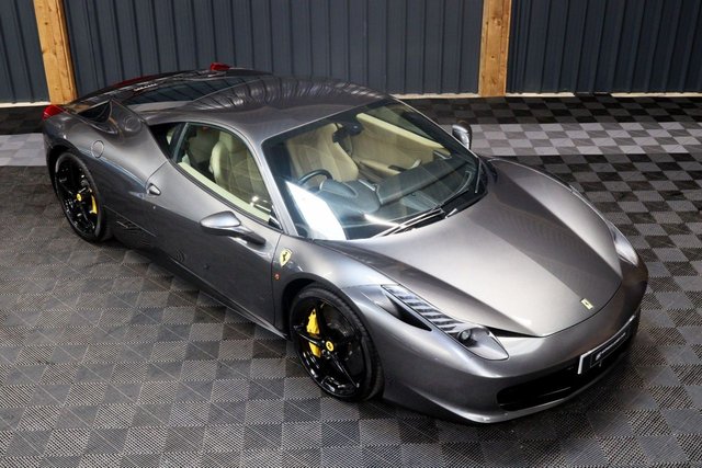 2011 61 Ferrari 458 4.5 ITALIA DCT 2d 570 BHP