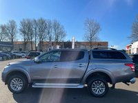 USED 2017 17 MITSUBISHI L200 2.4 DI-D 4WD WARRIOR DCB 178 BHP ONLY 1 OWNER FROM NEW+NO VAT+UNBEATABLE VALUE+SERVICE HISTORY+FULL LEATHER+NO VAT+SATELLITE NAVIGATION+BLUETOOTH+REAR TRUCKMAN TOP+REVERSE CAMERA+SIDE STEPS+NO VAT+READY TO DRIVE AWAY TODAY+FINANCE AND EXTENDED WARRANTY AVAILABLE ON THIS USED VEHICLE!!!!!