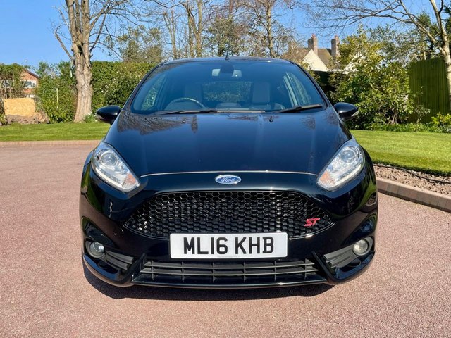 View our FORD FIESTA
