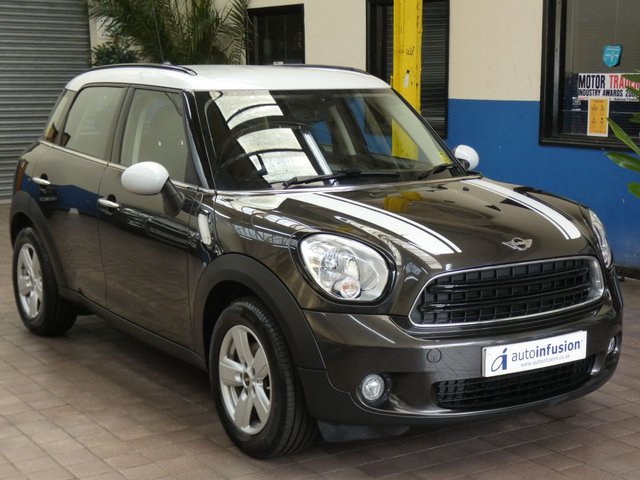 2016 66 MINI Countryman 1.6 COOPER 5d 122 BHP