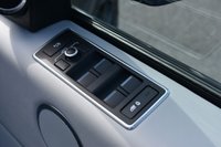 USED 2017 67 LAND ROVER RANGE ROVER RANGE ROVER TDV6 AUTOBIOGRAPHY L/ROVER REAR ENTERTAINMENT 1 OWNER