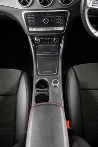 USED 2018 18 MERCEDES-BENZ GLA-CLASS 2.1 GLA 220 D 4MATIC AMG LINE PREMIUM PLUS 5d 174 BHP +TOP OF THE RANGE+HOME DELIVERY+